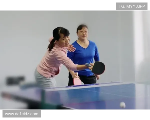杨芳独家分享乒乓球技巧与心得助你提升球技的全面指南 杨芳独家分享乒乓球技巧与心得助你提升球技的全面指南
